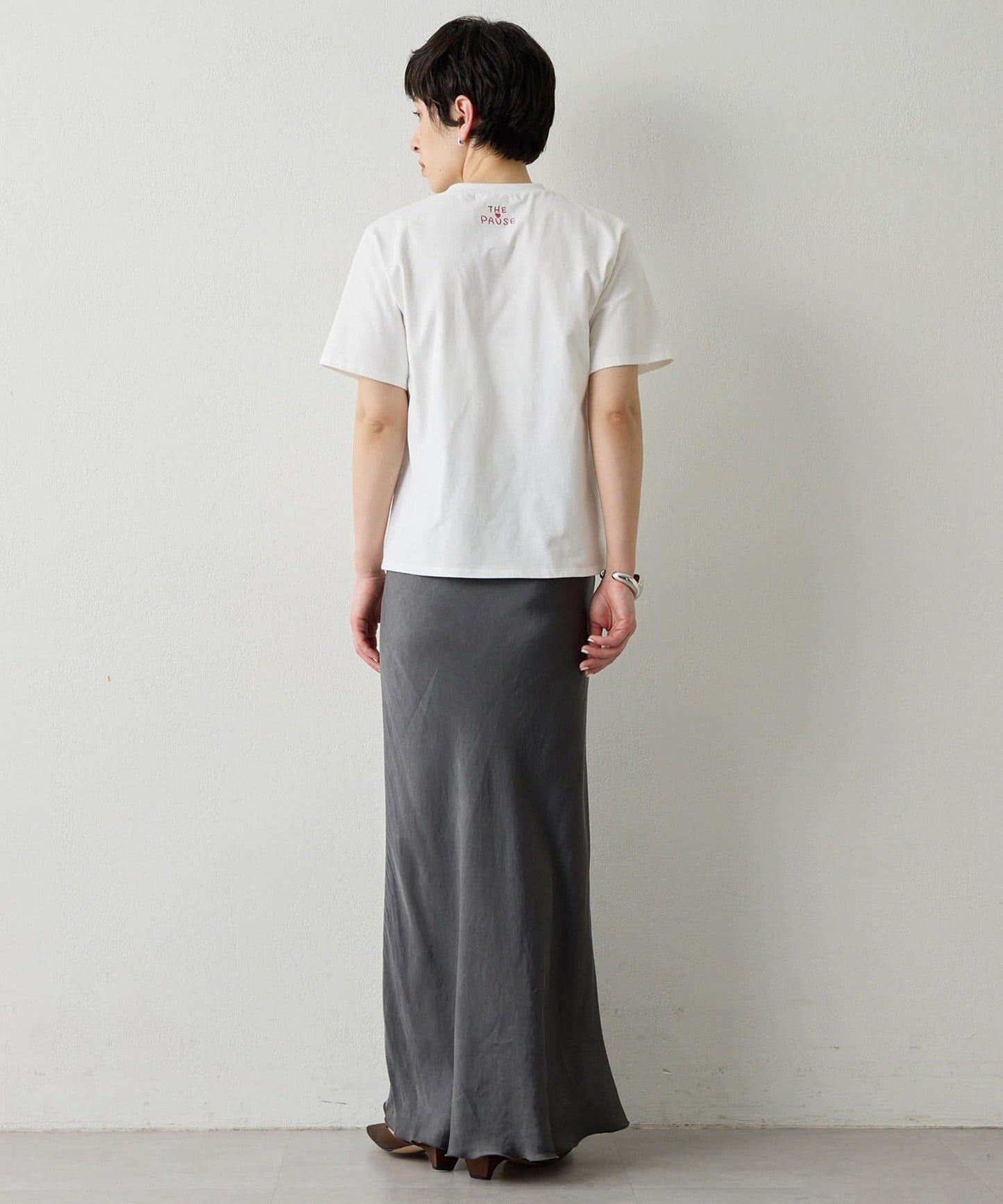 THE PAUSE 刺繡T恤