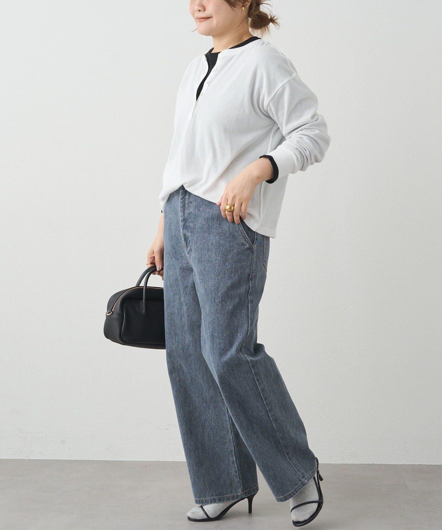 卡其斜紋寬鬆直筒褲