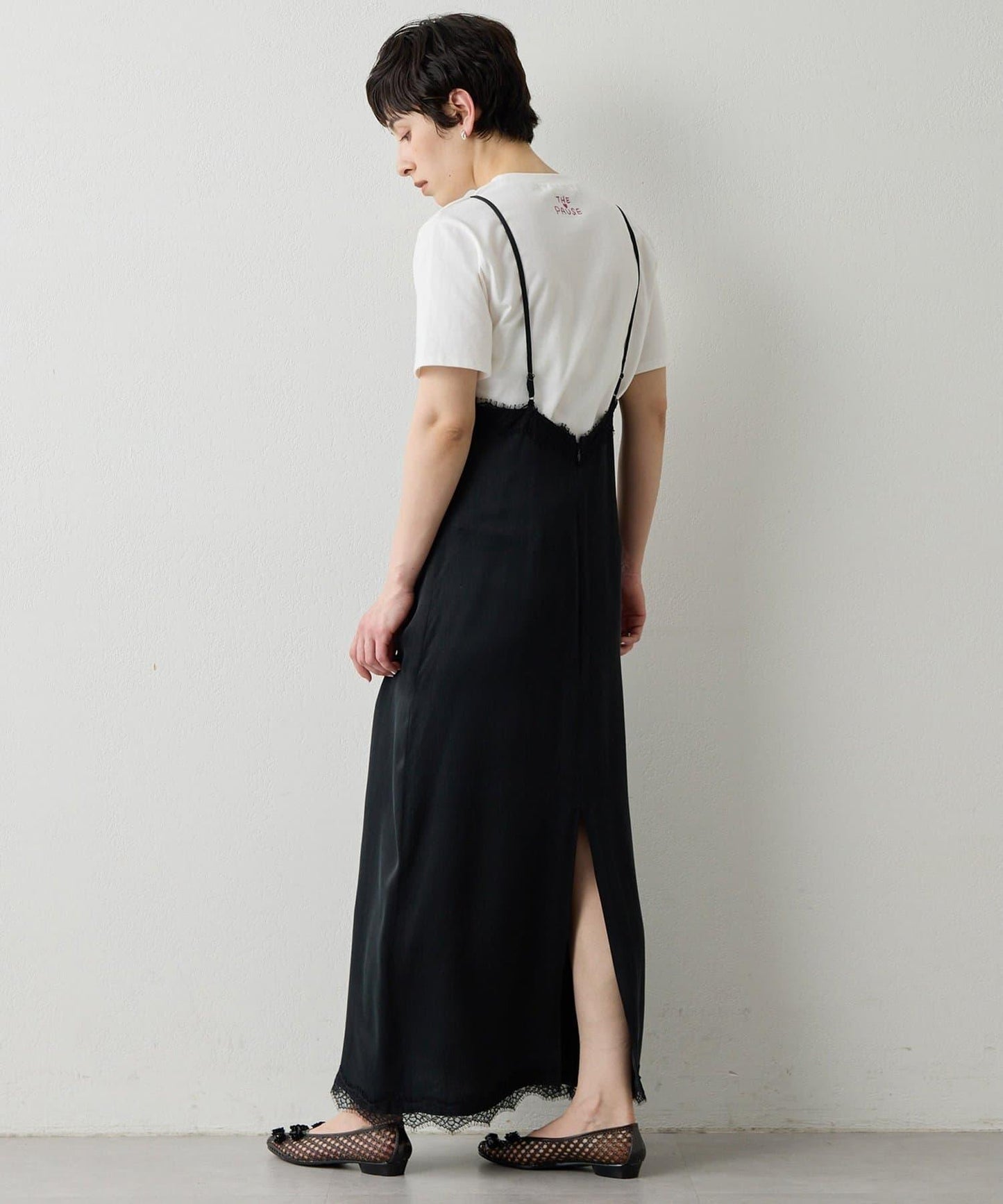 THE PAUSE 刺繡T恤