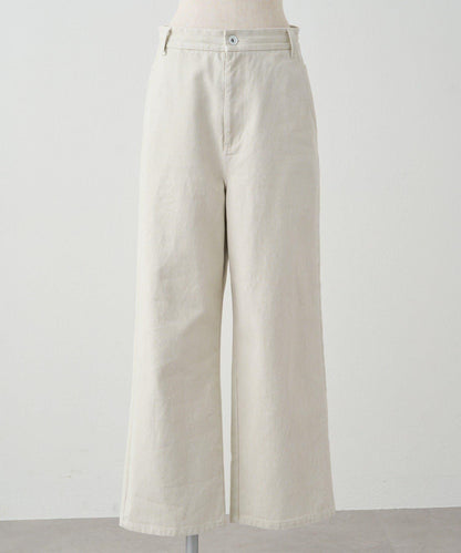 卡其斜紋寬鬆直筒褲