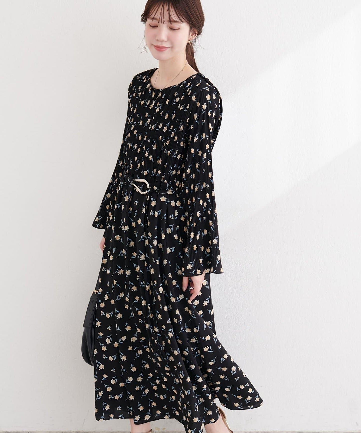 腰帶設計 百褶連衣裙