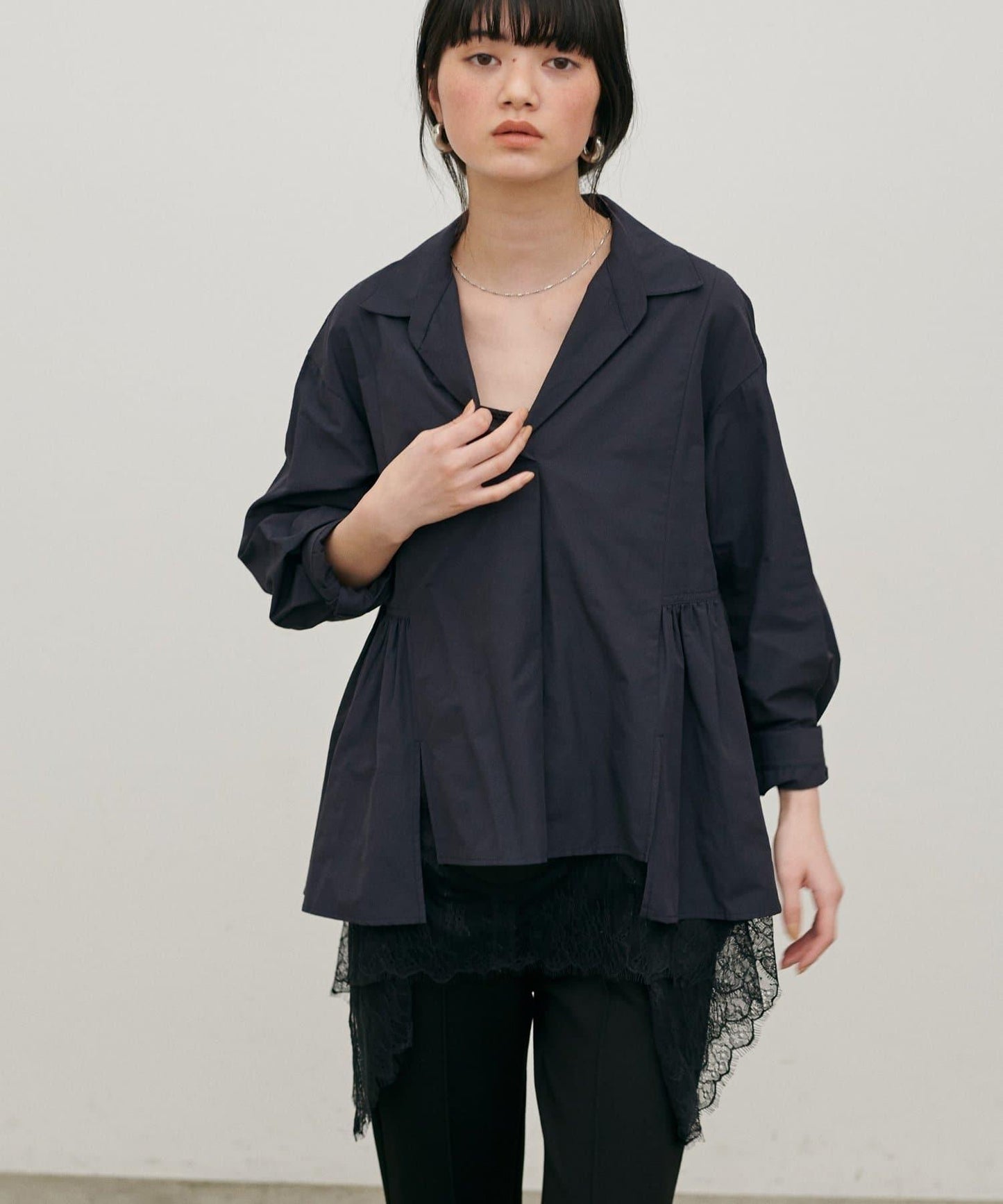 下襬荷葉設計 府綢 女式襯衫