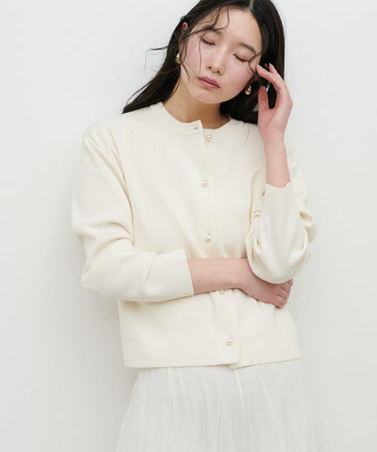 簡約風短款珍珠釦針織開衫