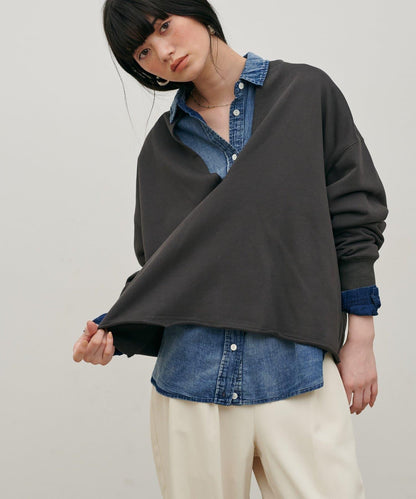 生邊開襟領毛圈套頭衛衣