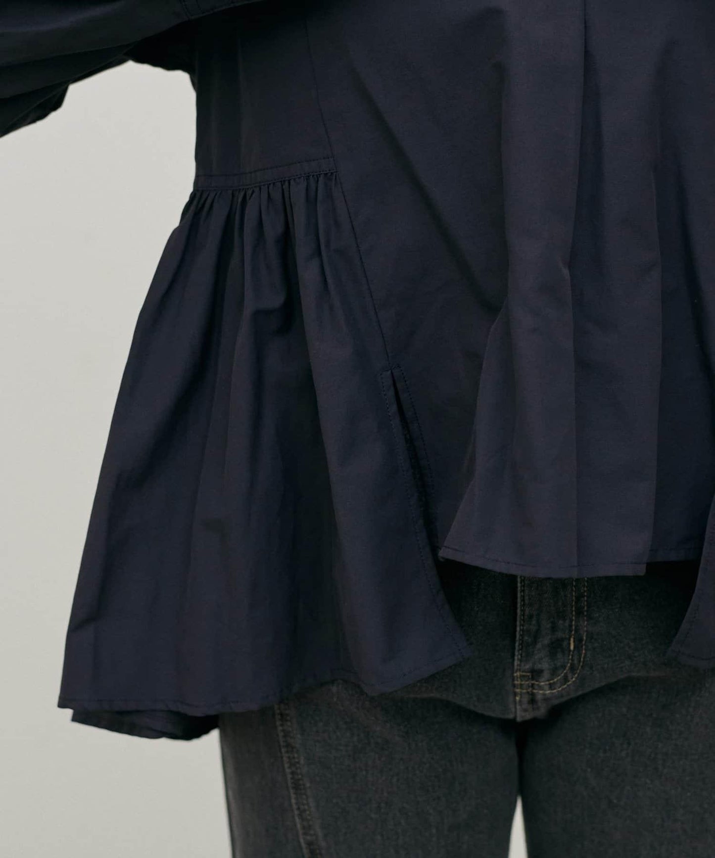 下襬荷葉設計 府綢 女式襯衫