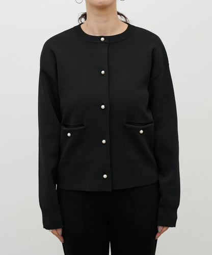 簡約風短款珍珠釦針織開衫