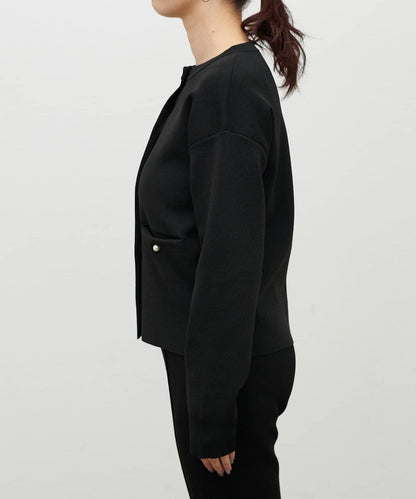 簡約風短款珍珠釦針織開衫