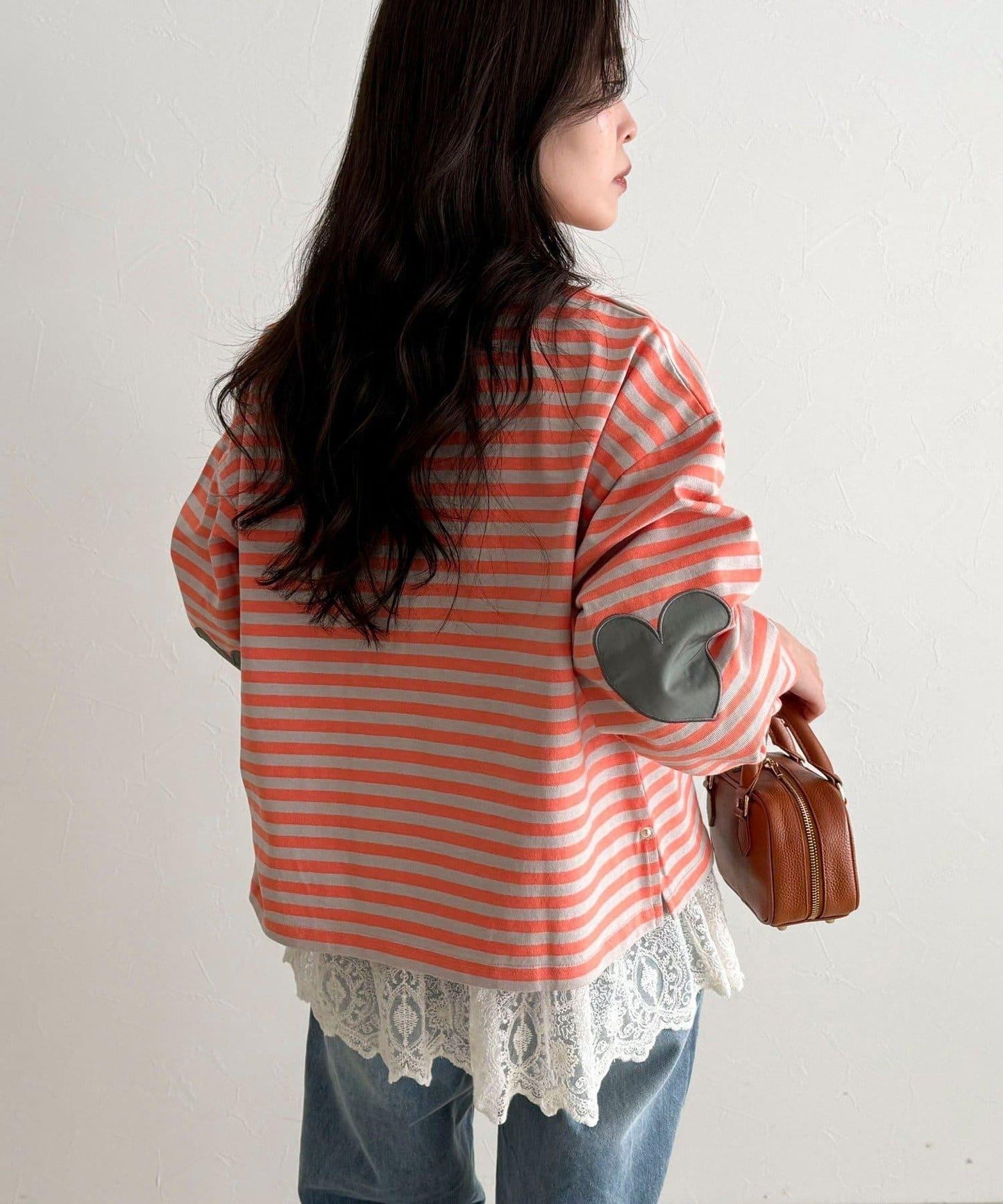 條紋心形貼布套頭上衣