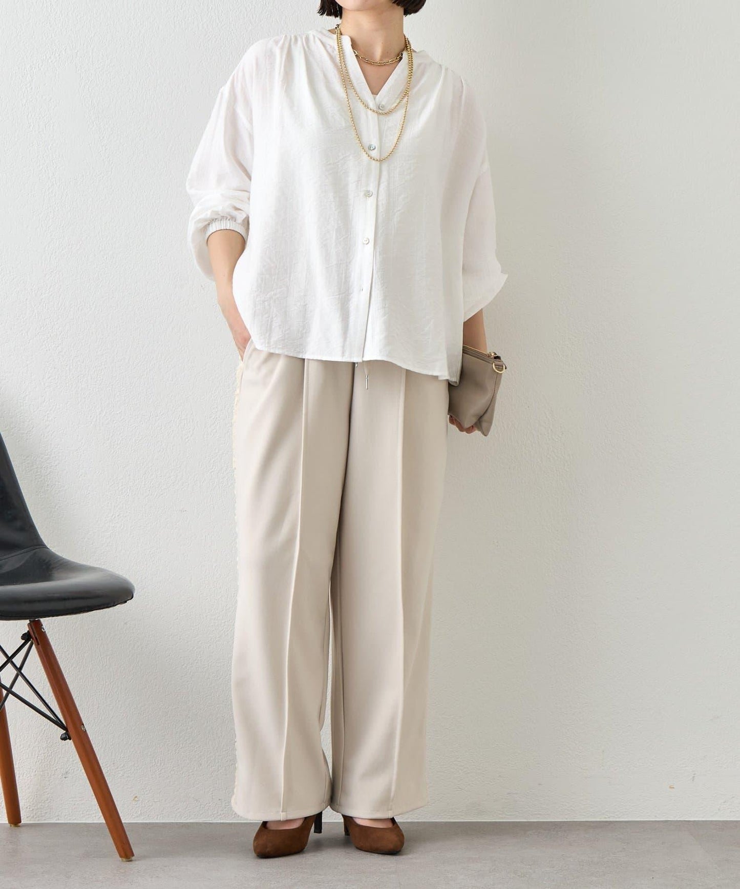 側邊蕾絲拼接 褲子