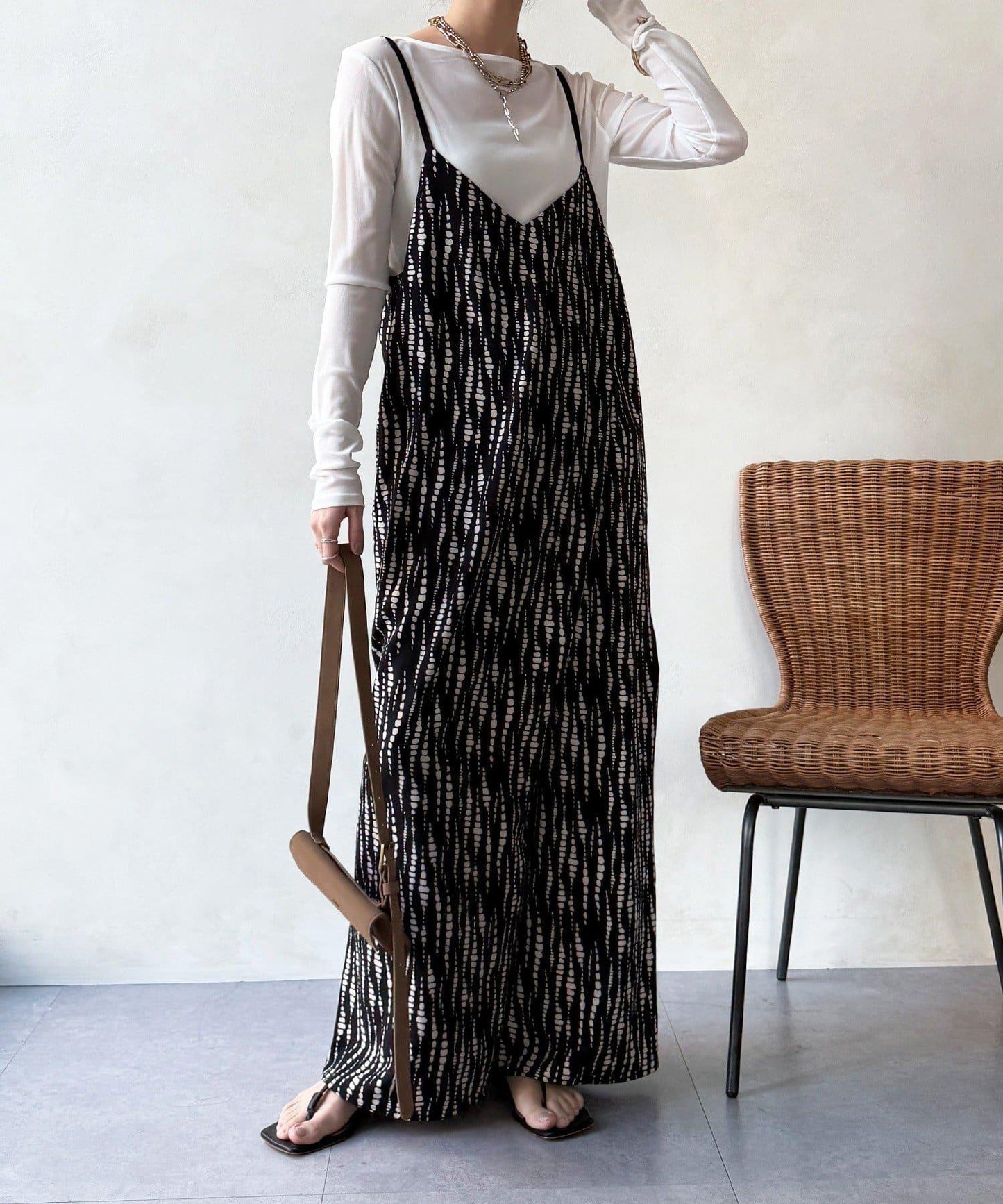 裹身設計 吊帶連體褲（ 可成套）