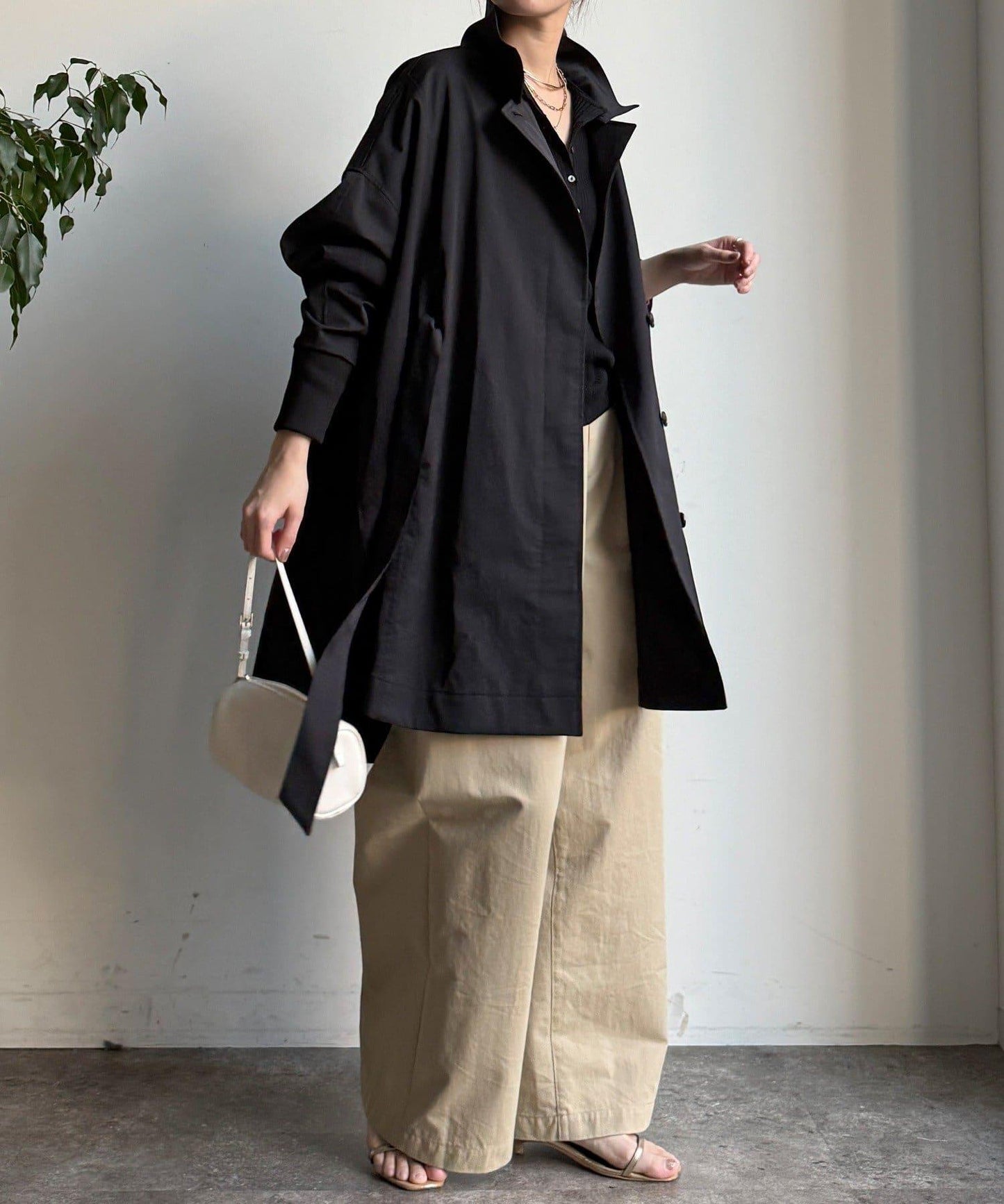 圓形羅紋設計大衣