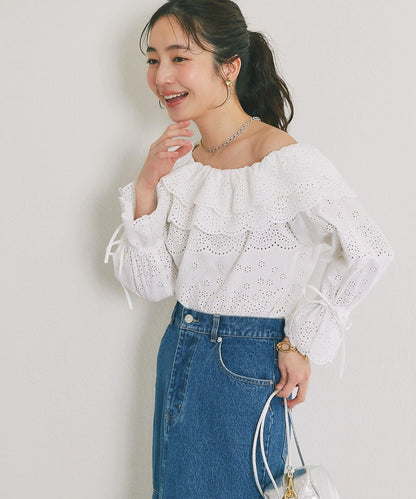 扇貝邊蕾絲單肩上衣