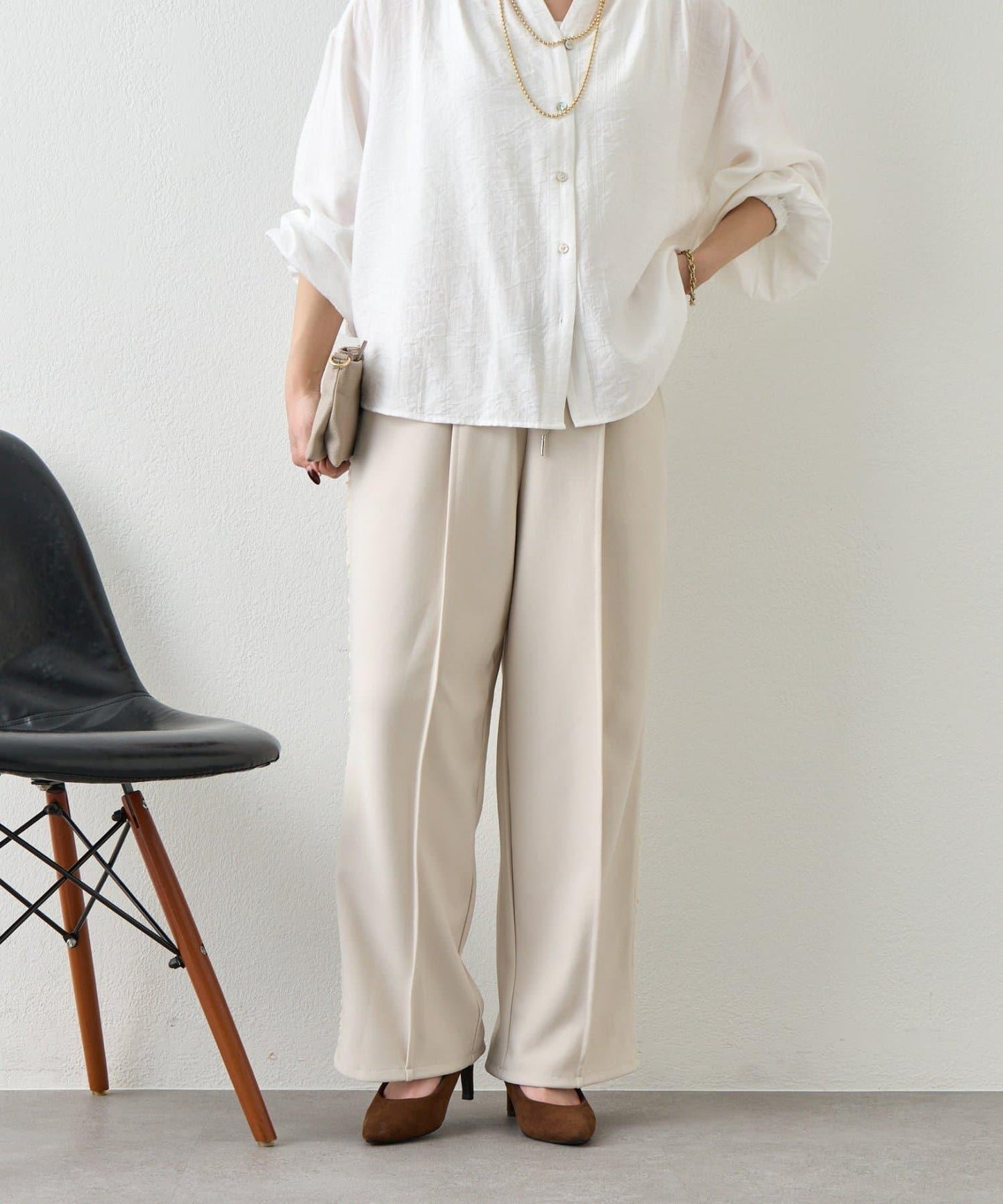 側邊蕾絲拼接 褲子