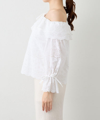 扇貝邊蕾絲單肩上衣