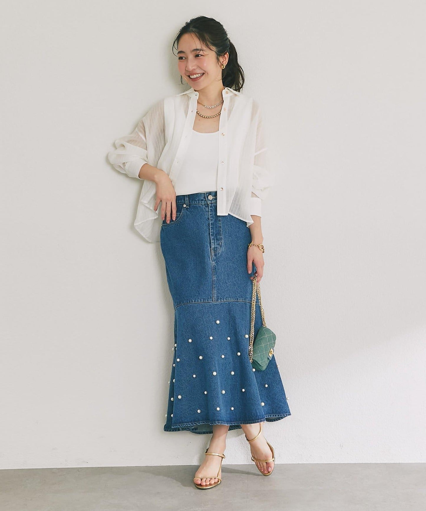 條紋輕透短款襯衫