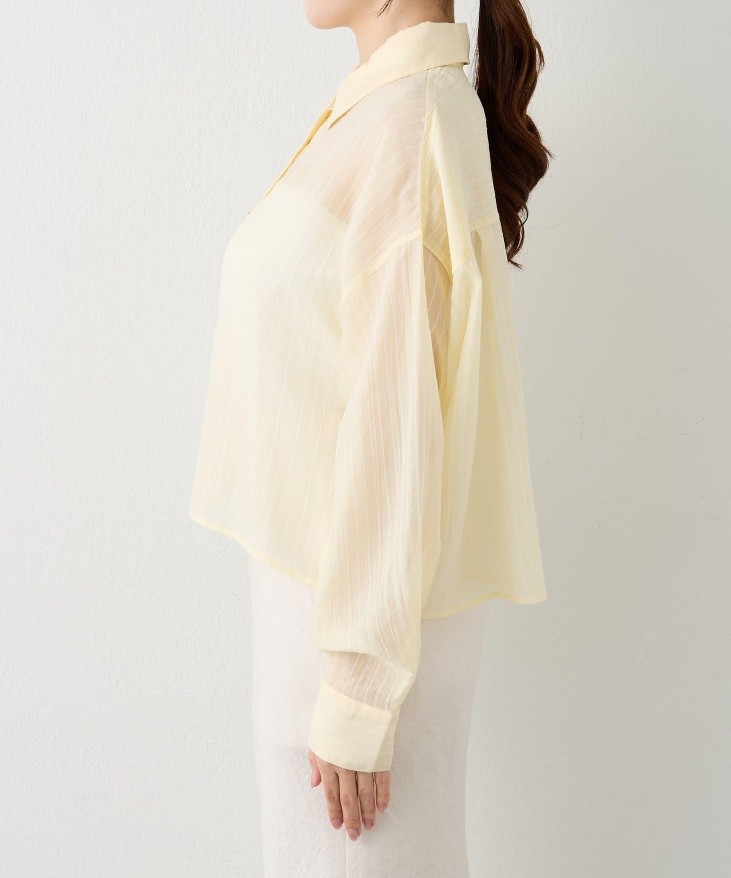 條紋輕透短款襯衫