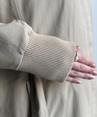 圓形羅紋設計大衣