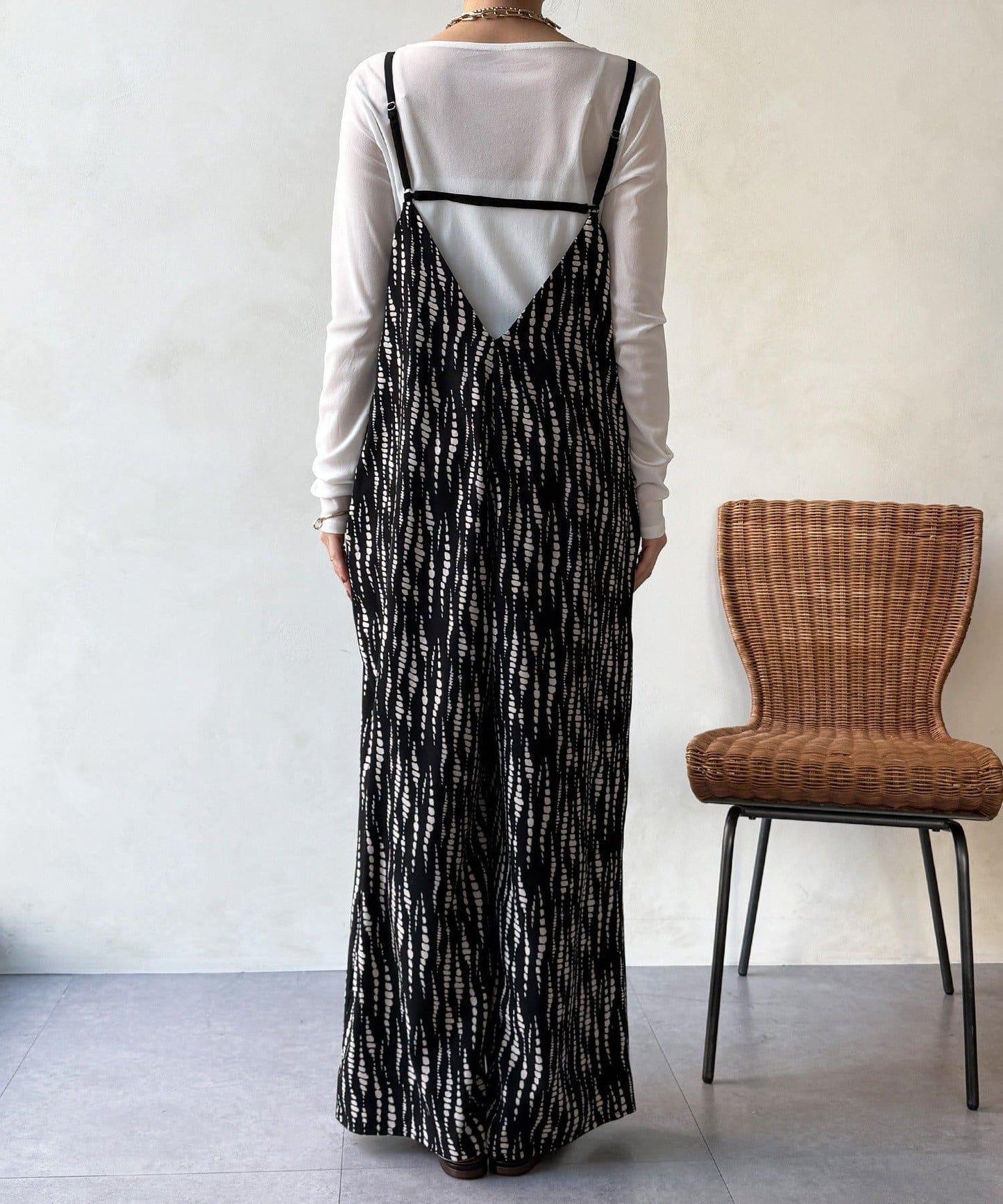 裹身設計 吊帶連體褲（ 可成套）