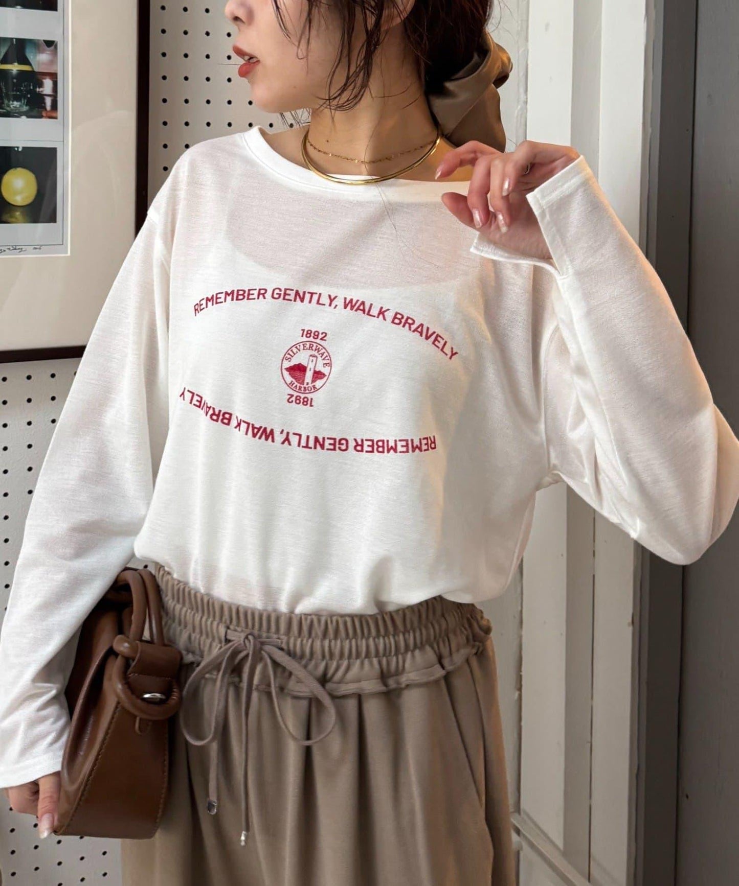 透肌梨地紋理 多款Logo 長袖T恤