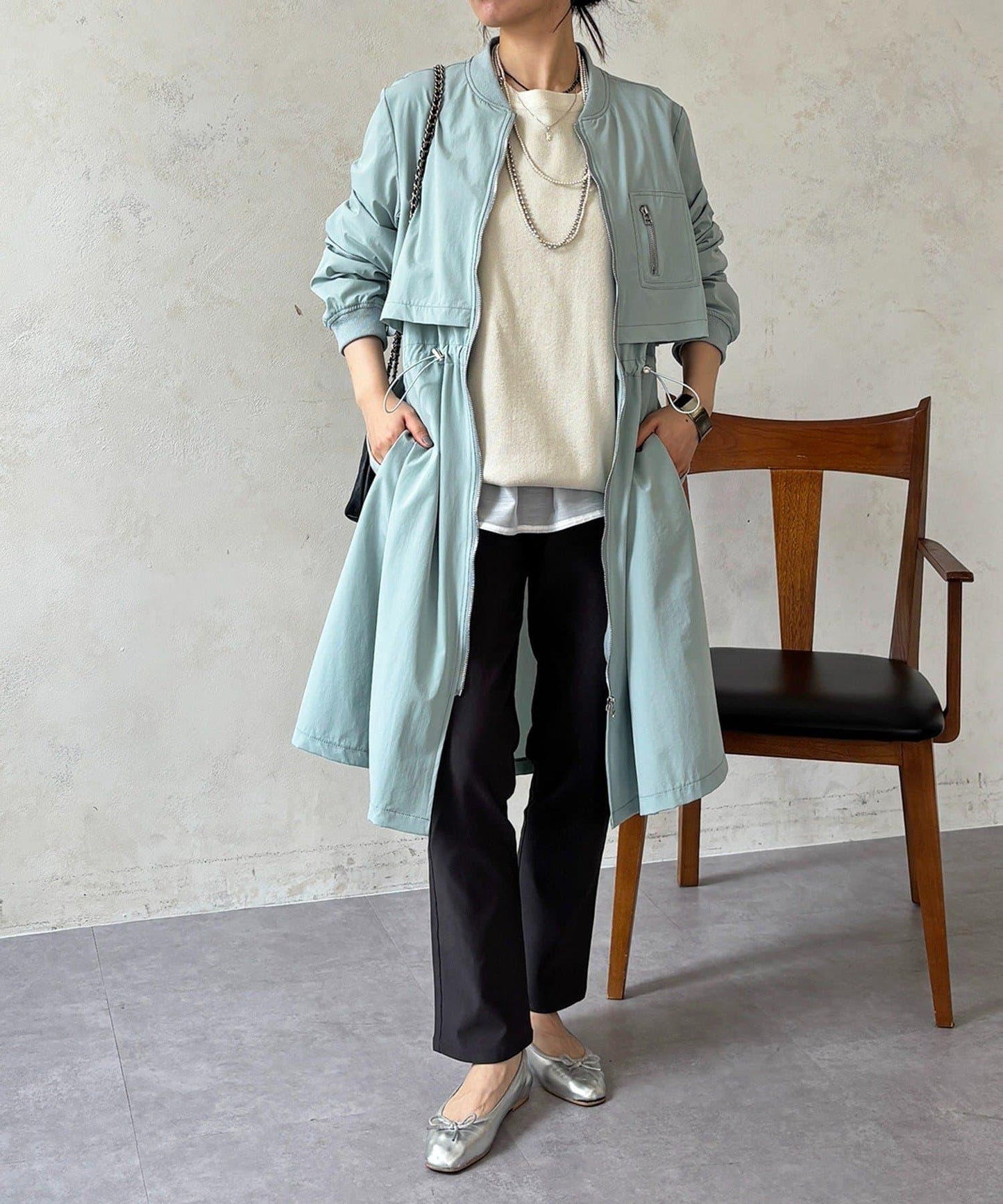 腰部抽繩設計 大衣