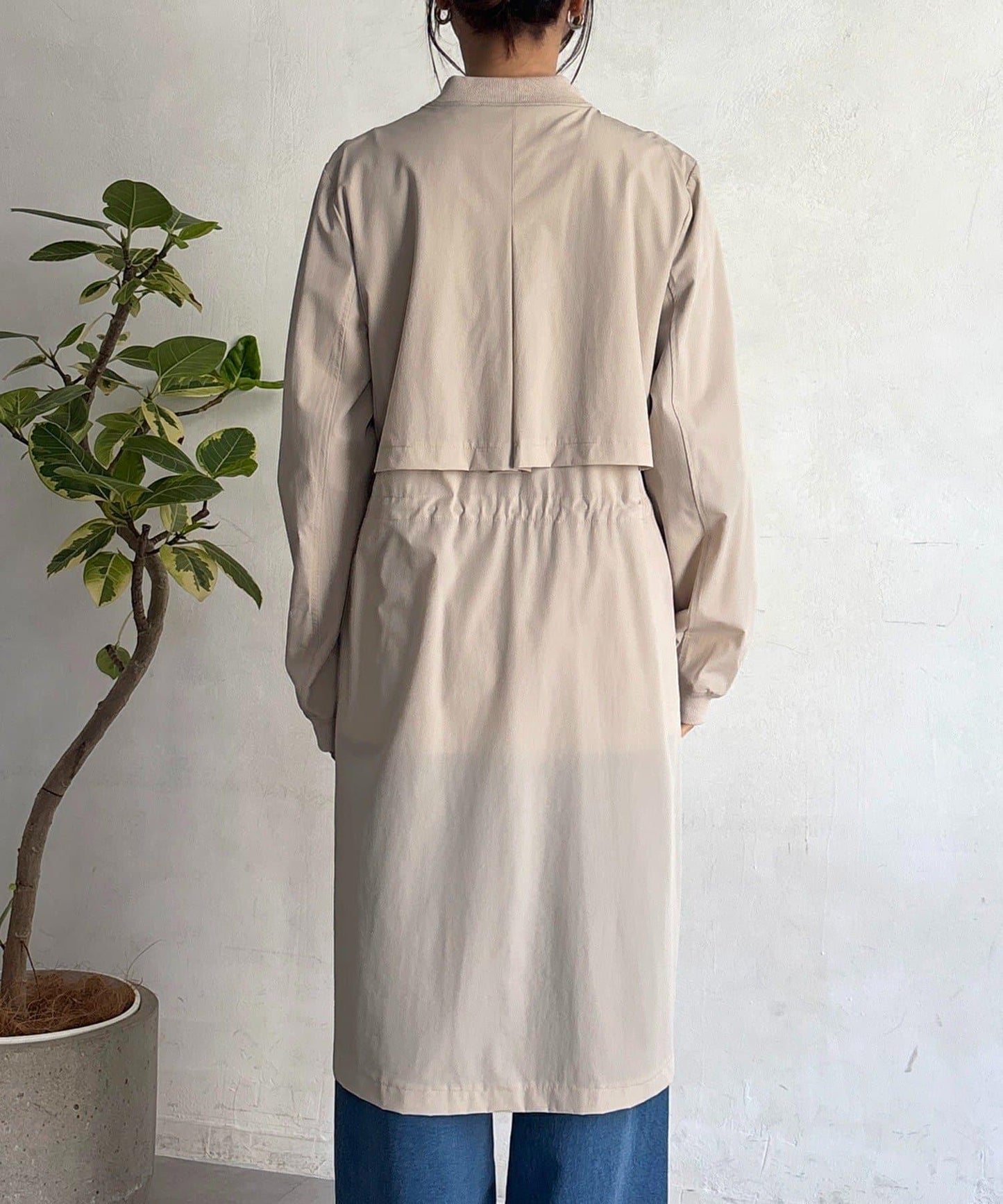 腰部抽繩設計 大衣