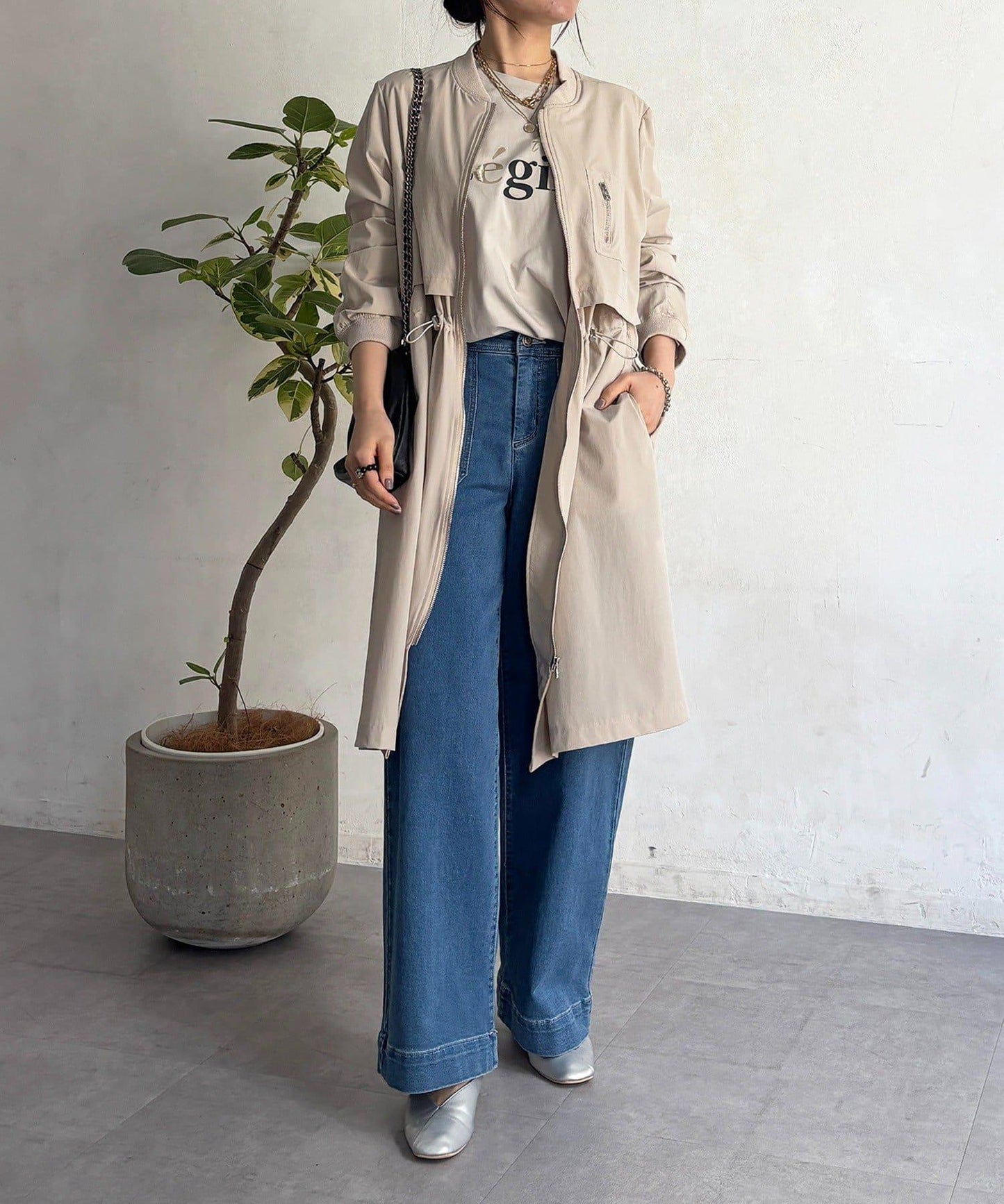 腰部抽繩設計 大衣