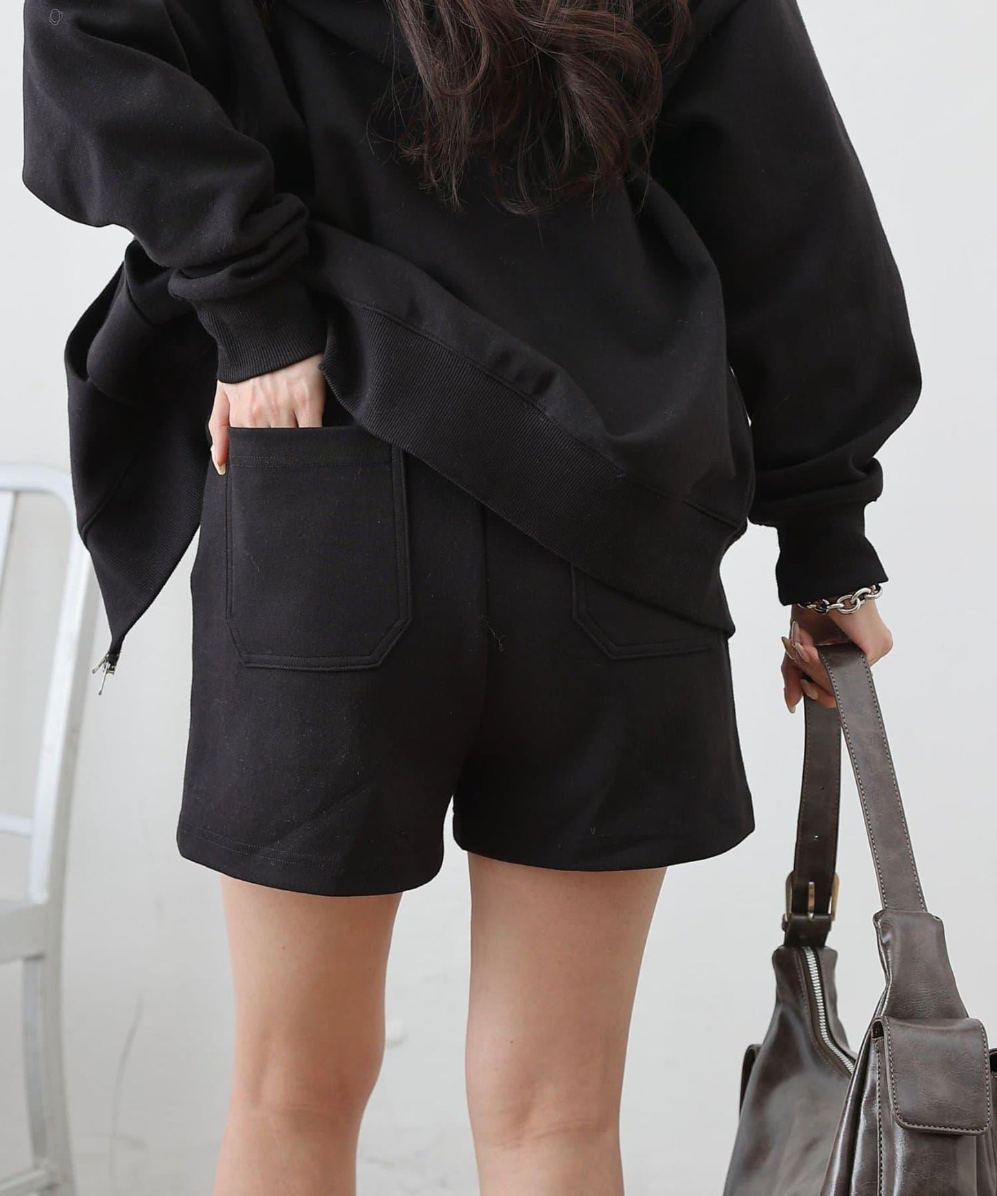 可成套空氣層休閒短褲