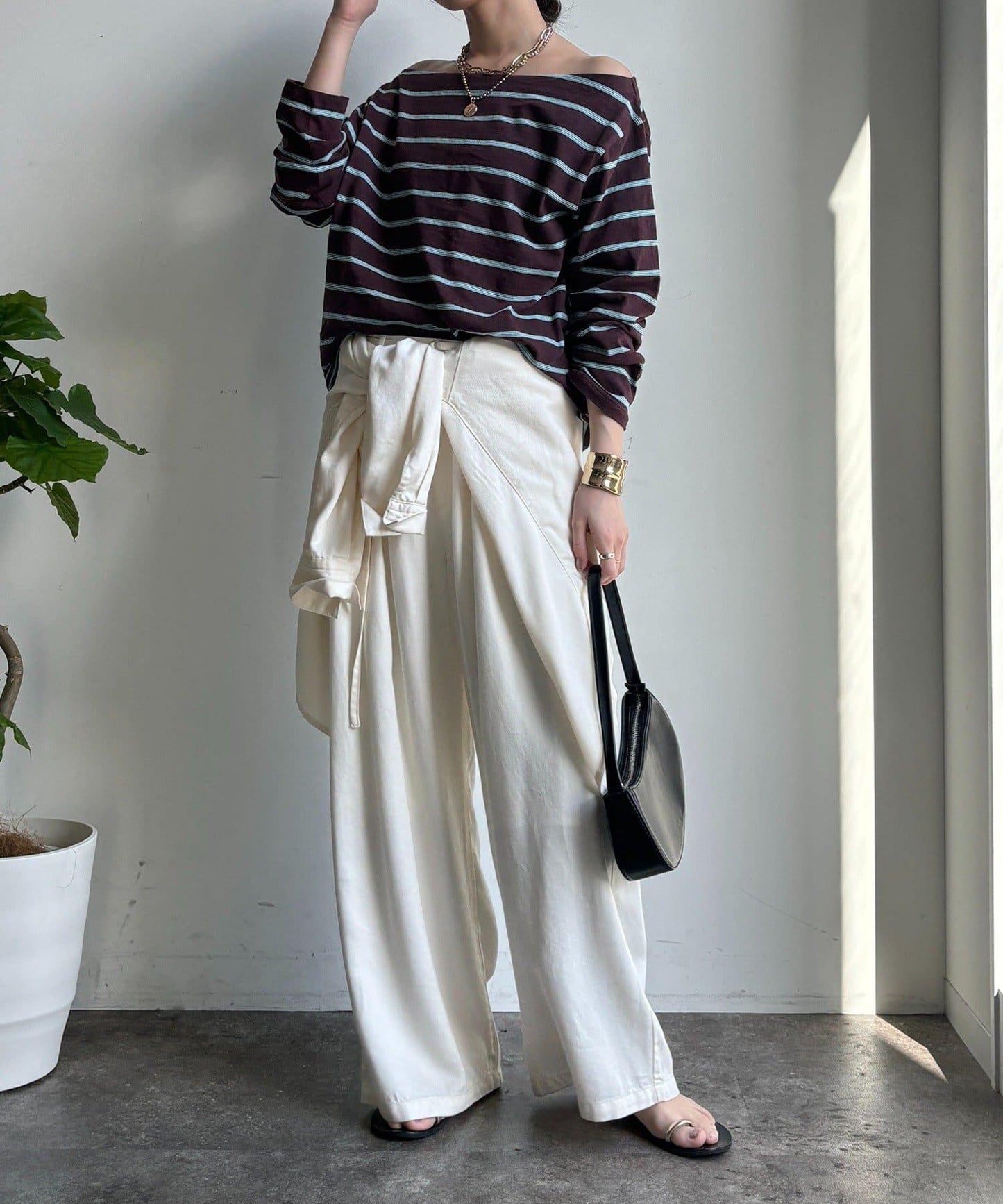 多色條紋露肩T恤