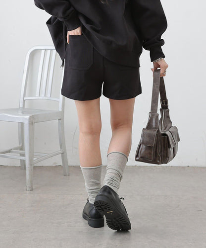 可成套空氣層休閒短褲