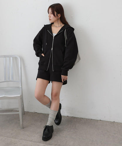 可成套空氣層休閒短褲