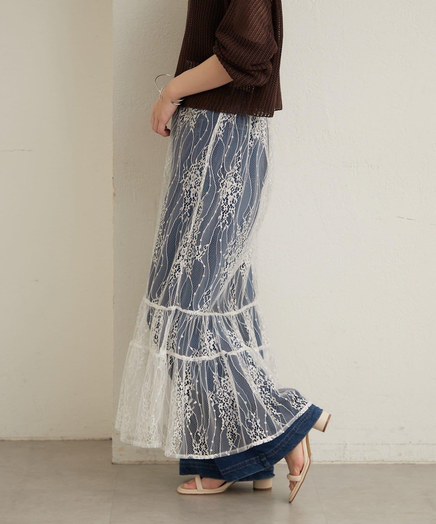 透紗蕾絲設計 半身裙