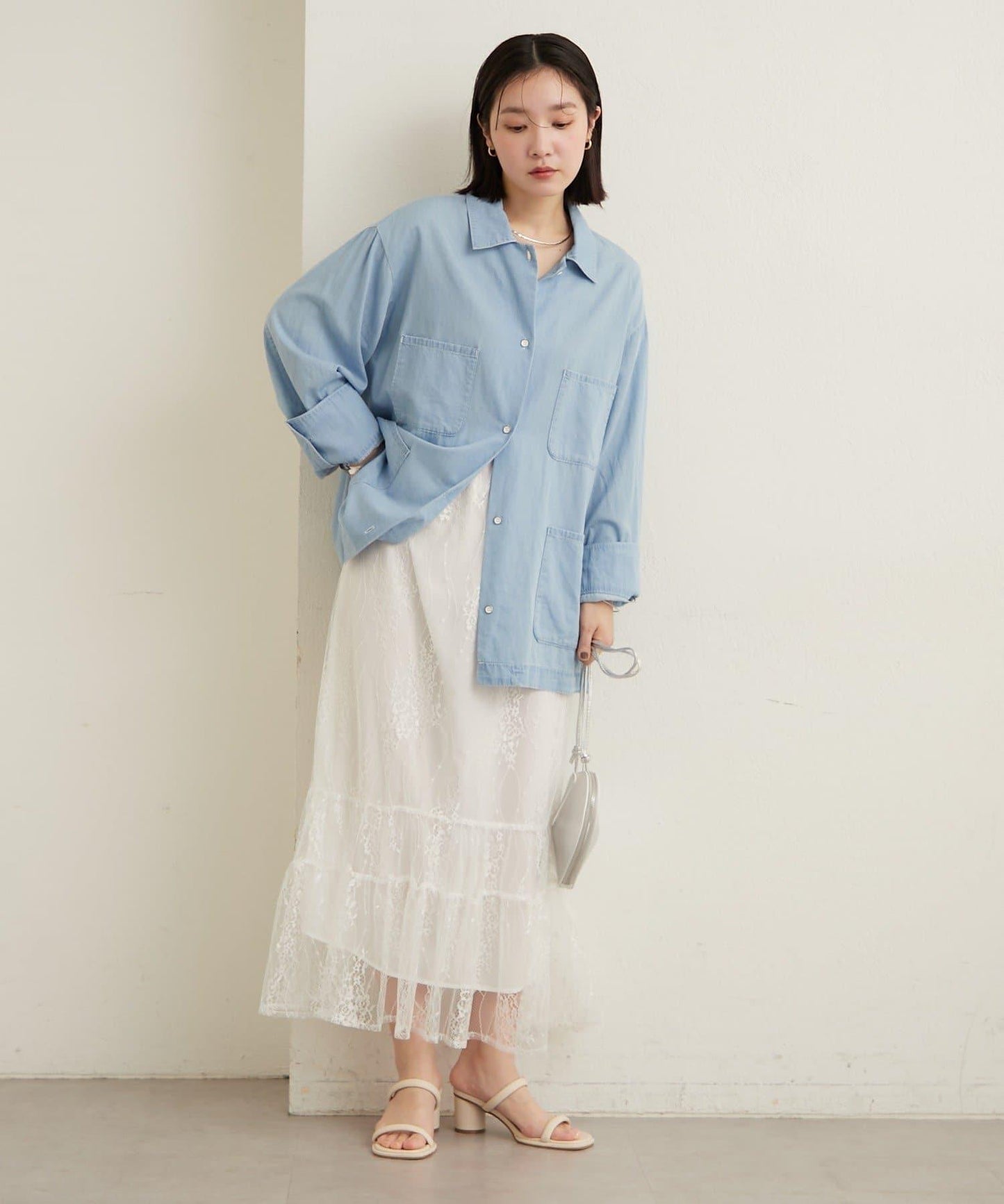 透紗蕾絲設計 半身裙