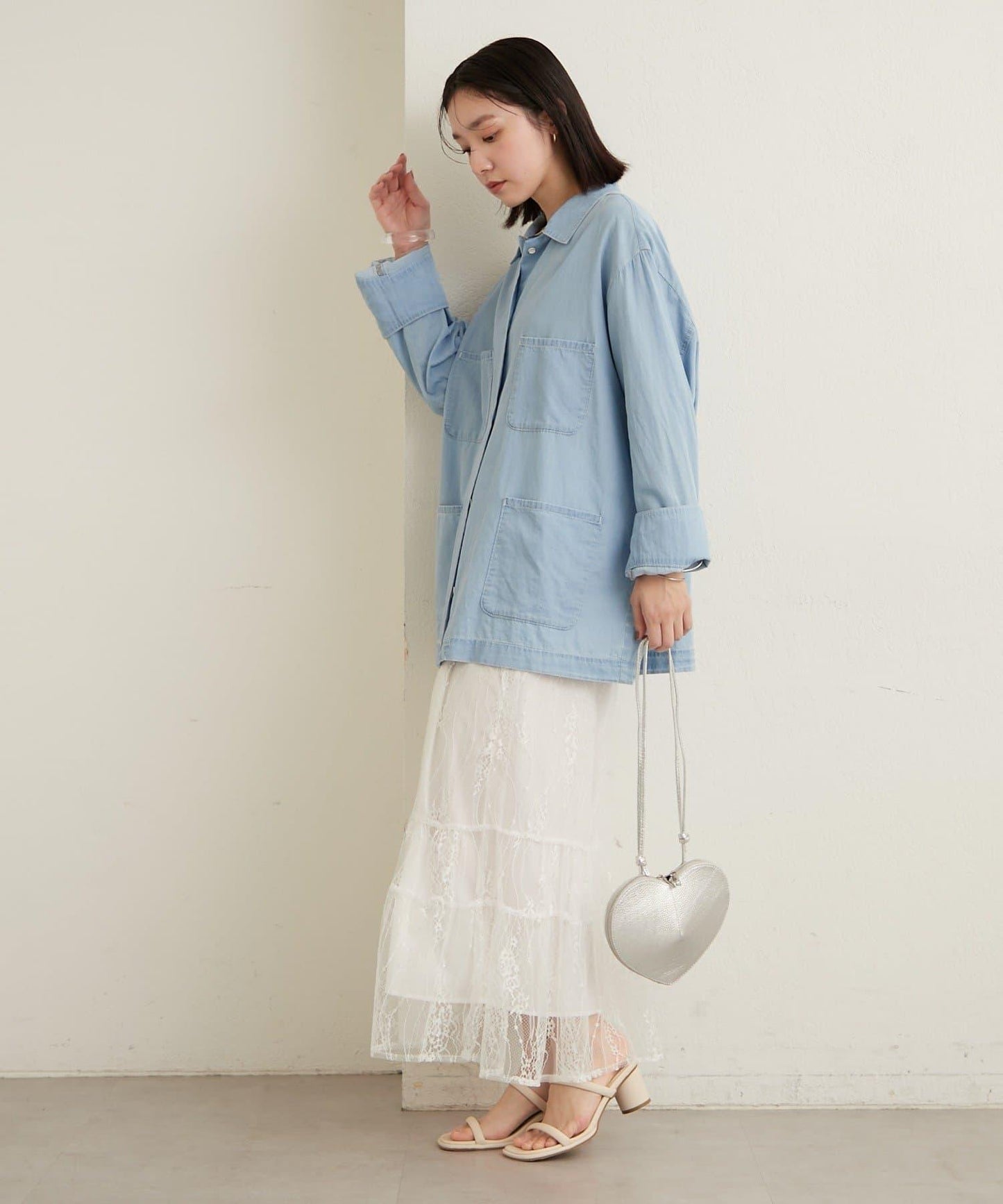 透紗蕾絲設計 半身裙