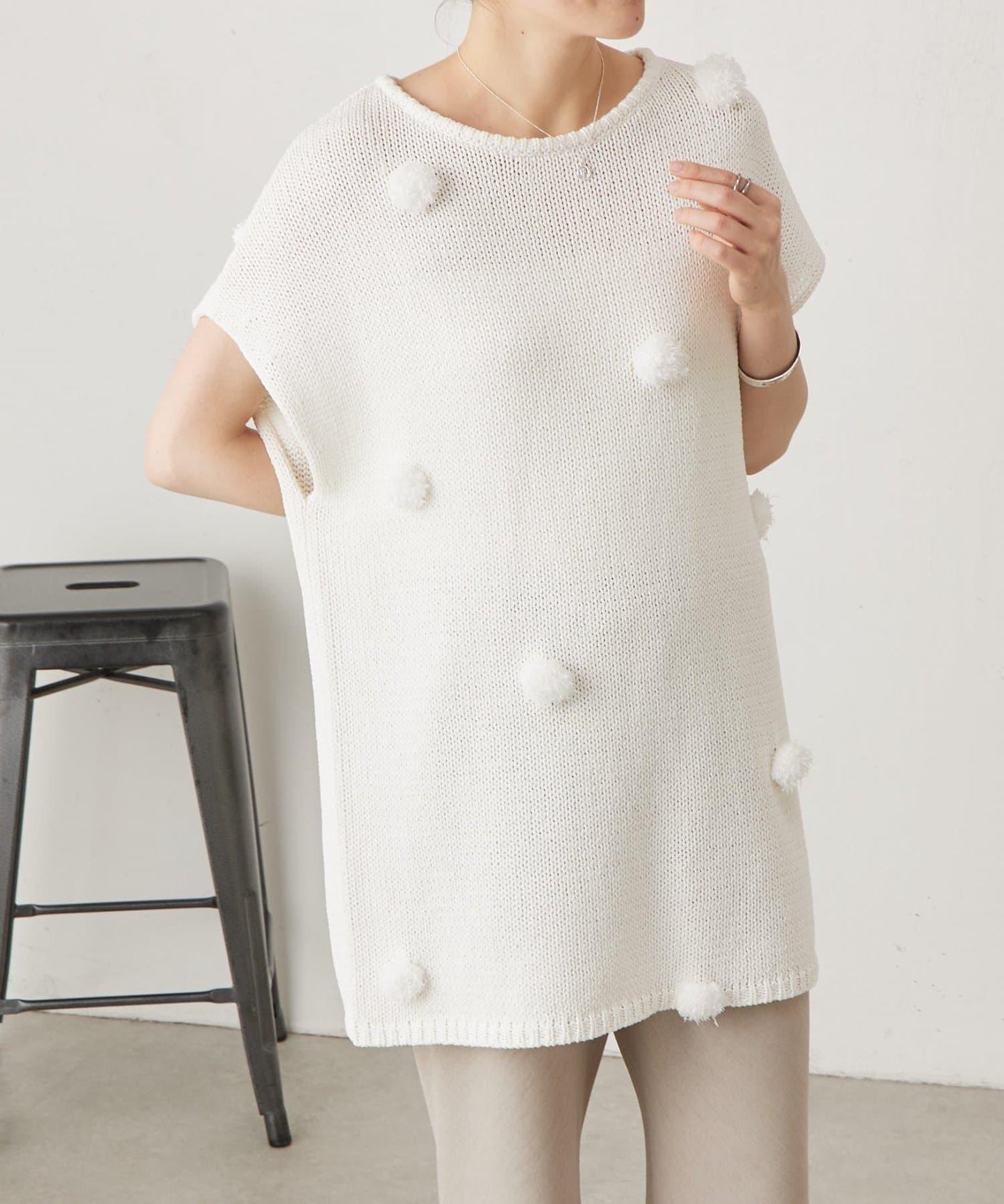 毛球裝飾 法式風格 針織套頭衫