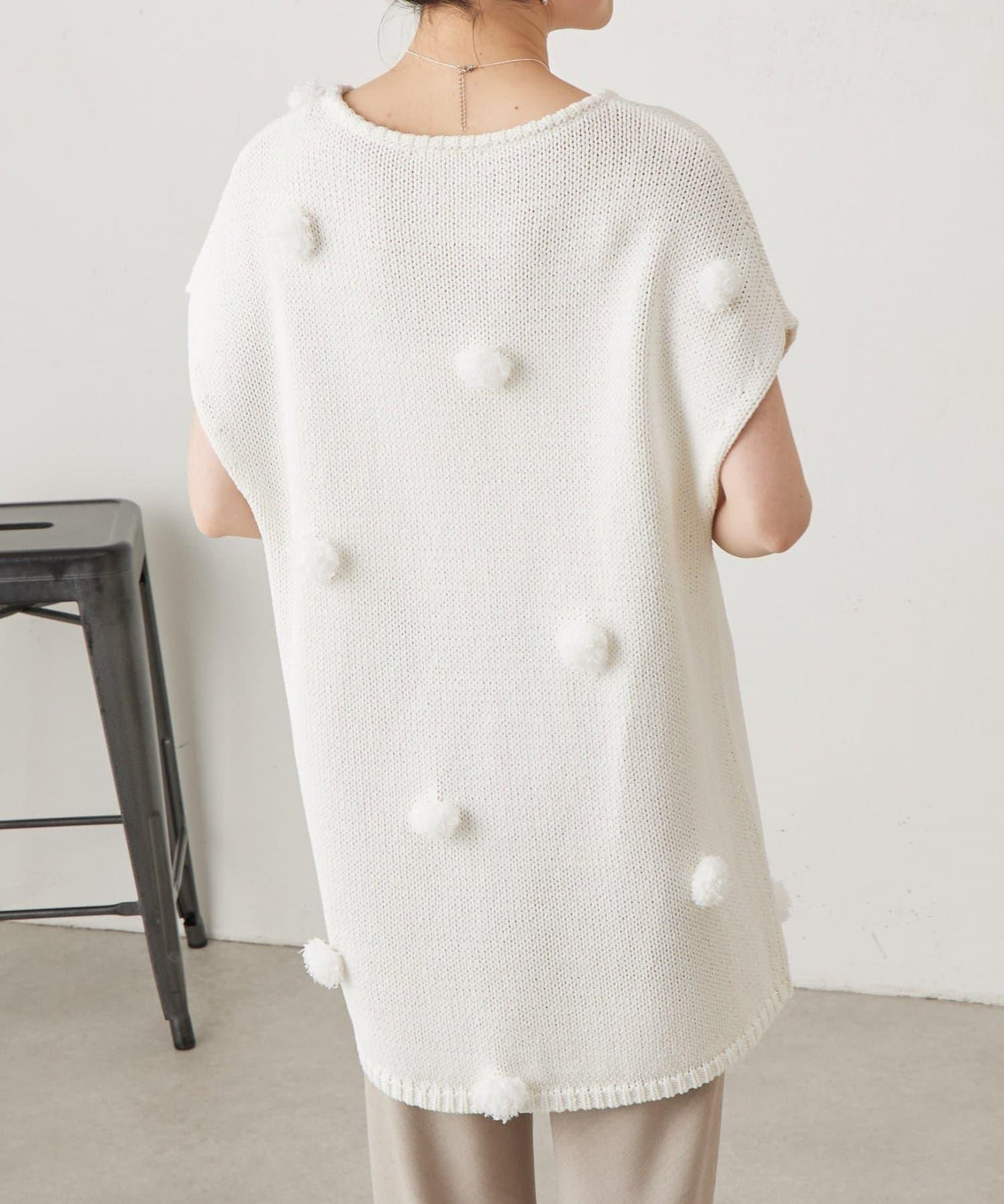 毛球裝飾 法式風格 針織套頭衫