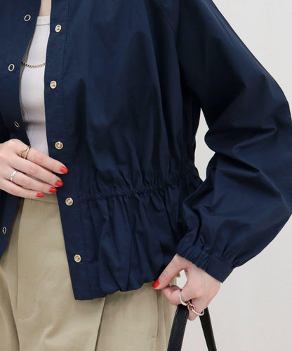 短款泡泡袖前開襟襯衫