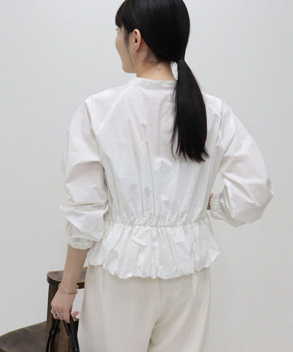 短款泡泡袖前開襟襯衫