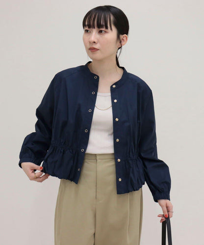 短款泡泡袖前開襟襯衫