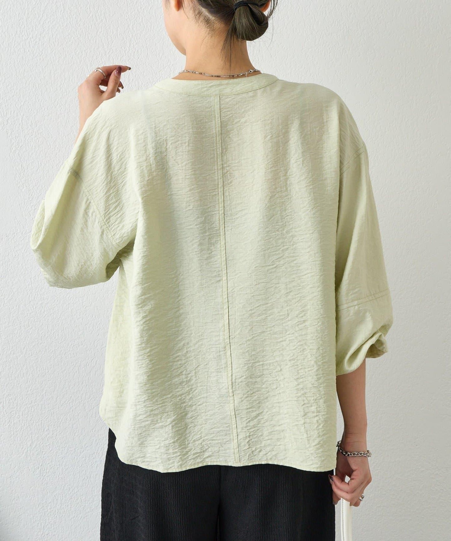 肩部褶皺設計 襯衫 SH款