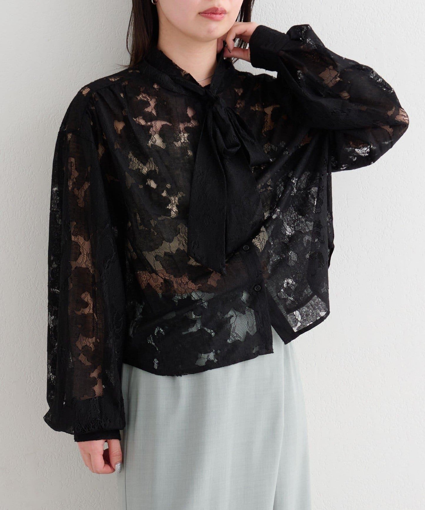 蕾絲蝴蝶結設計襯衫 B款