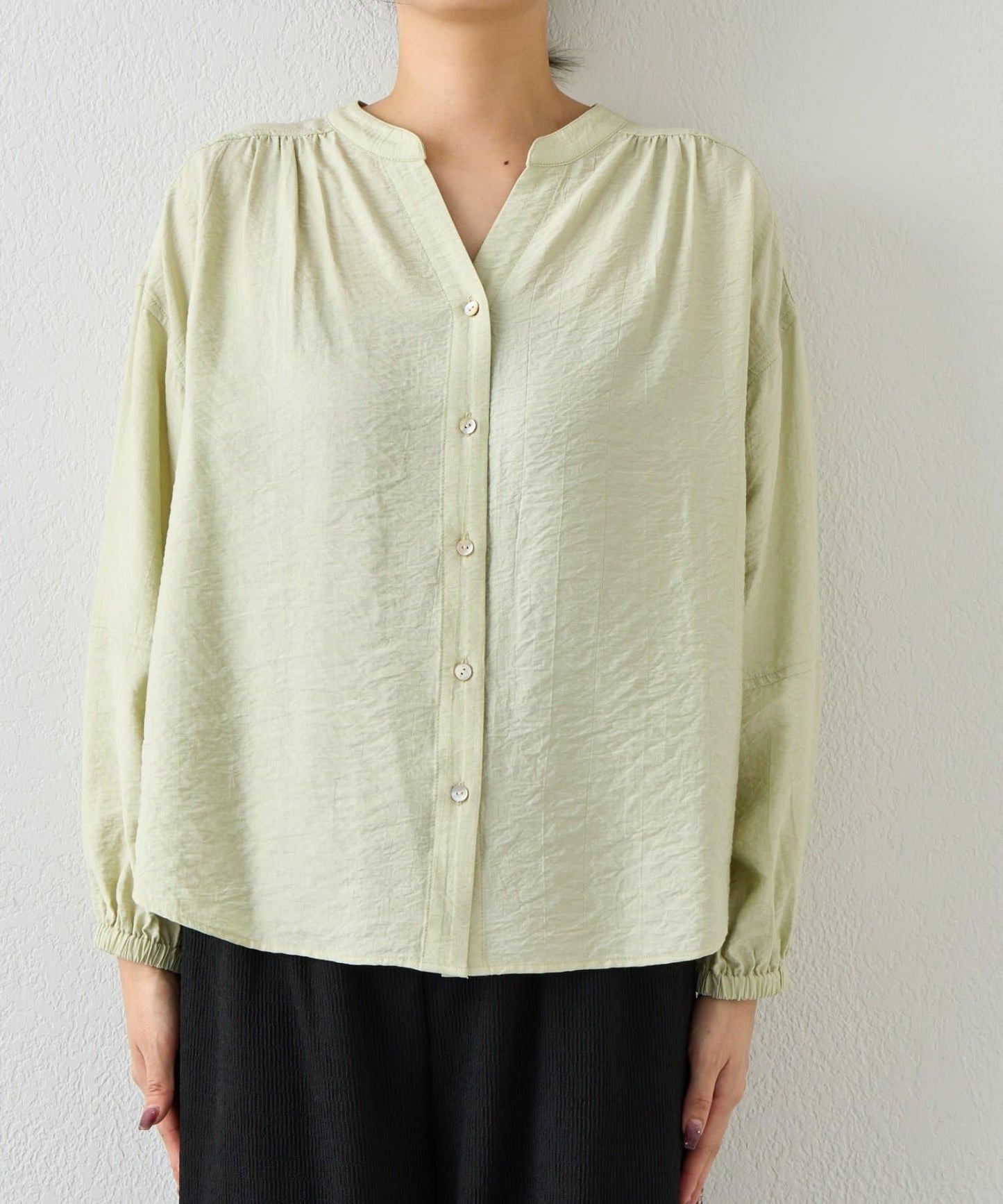 肩部褶皺設計 襯衫 SH款
