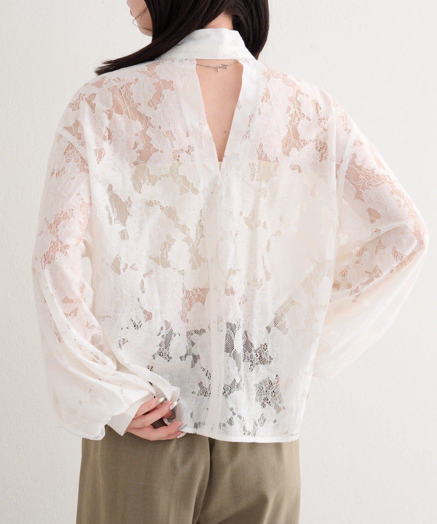 蕾絲蝴蝶結設計襯衫 B款