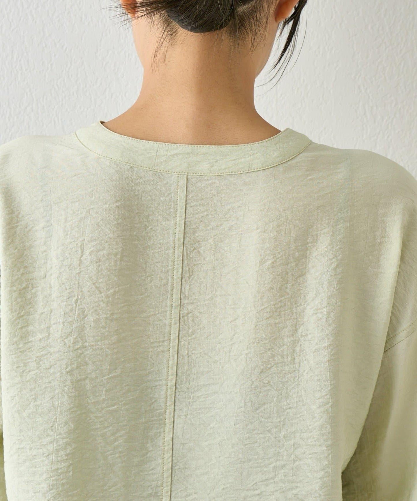 肩部褶皺設計 襯衫 SH款