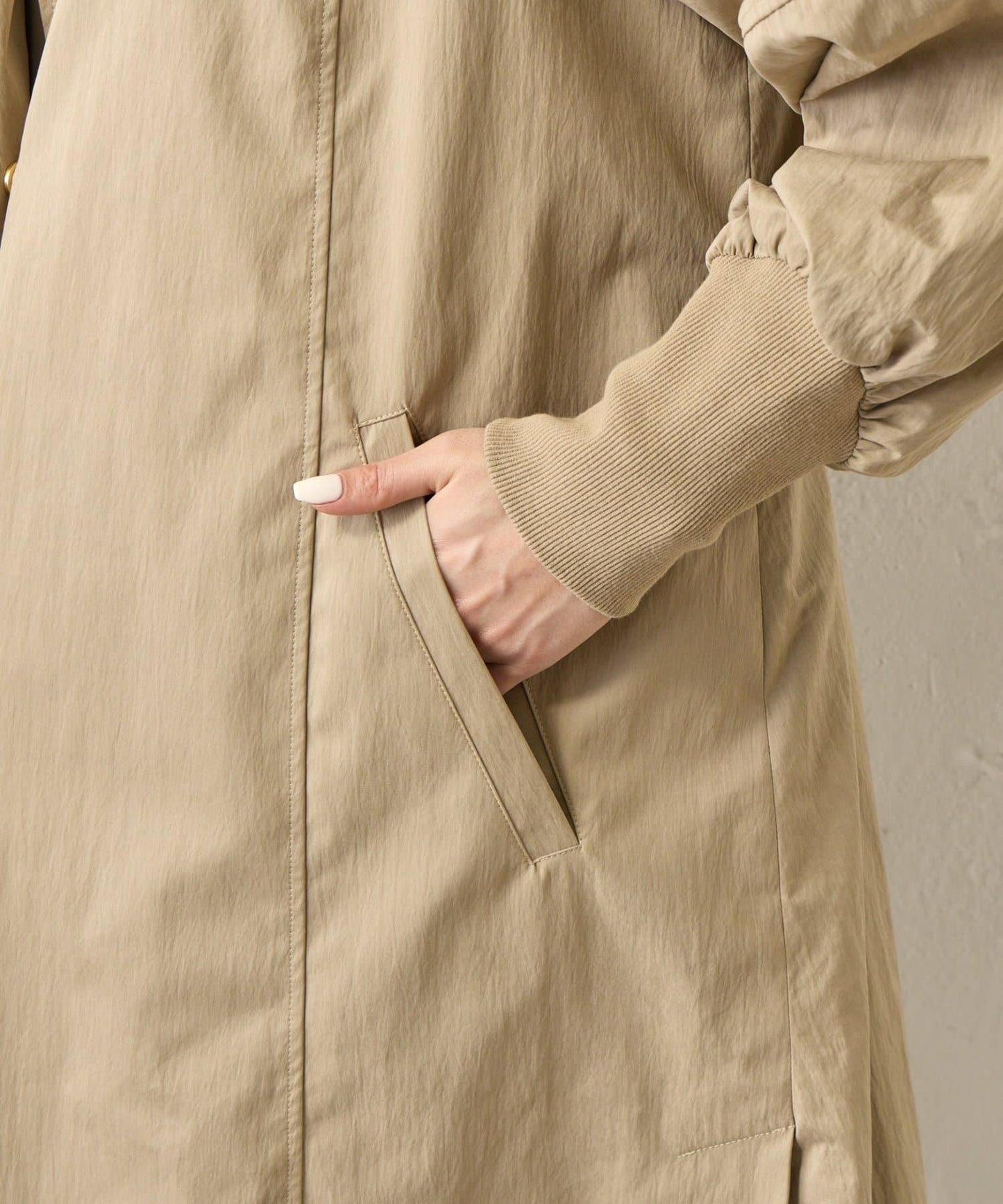 後背帶設計 長款 大衣