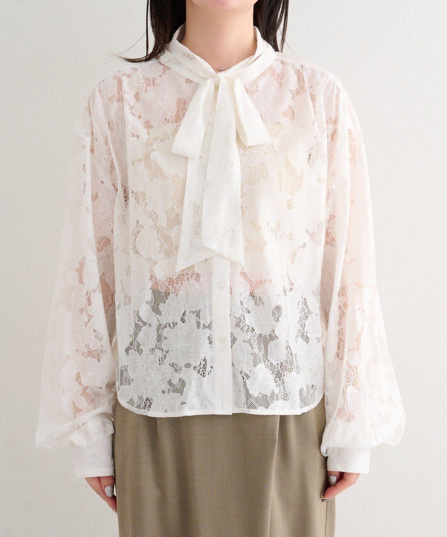 蕾絲蝴蝶結設計襯衫 B款