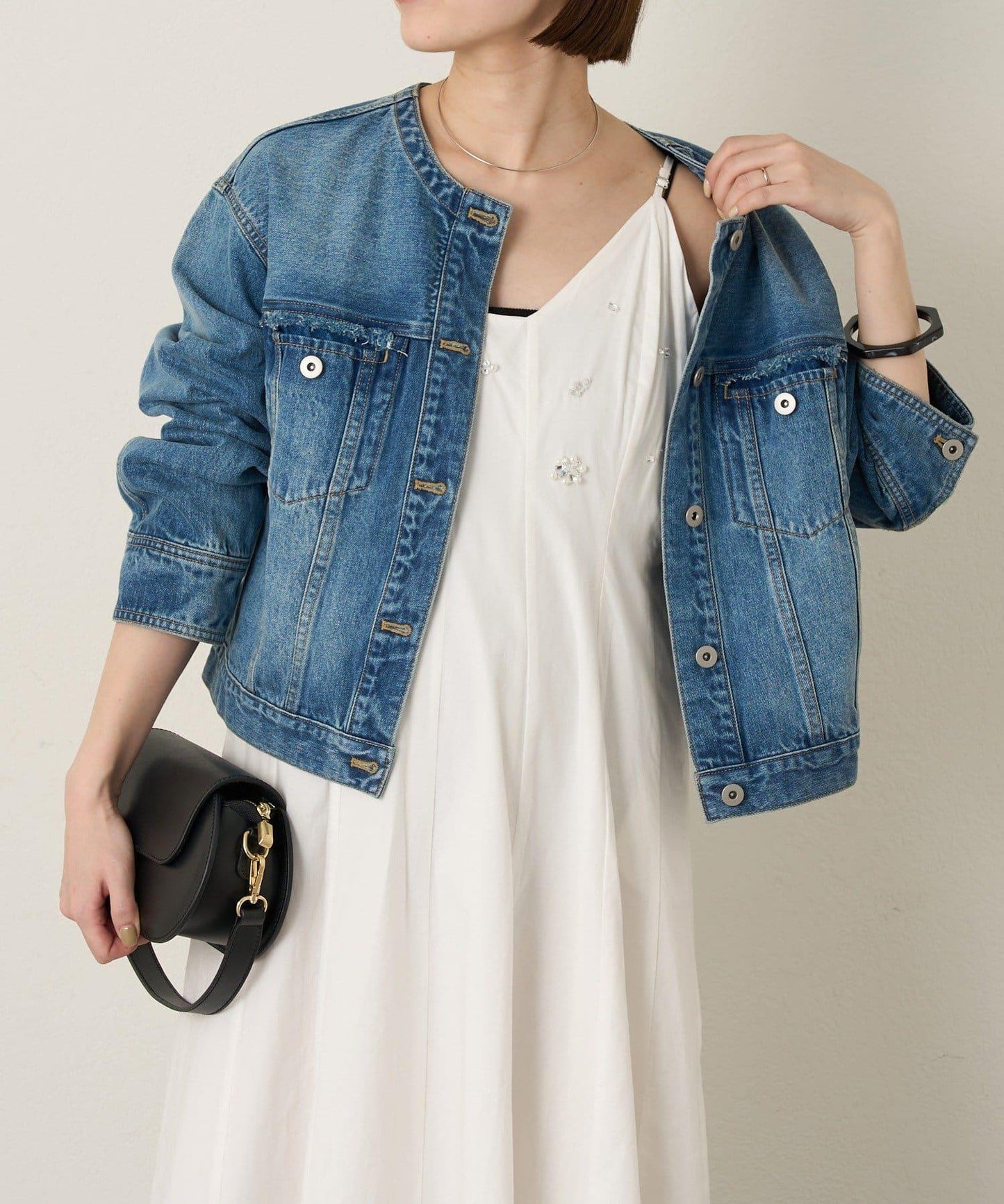 寶石裝飾吊帶連衣裙