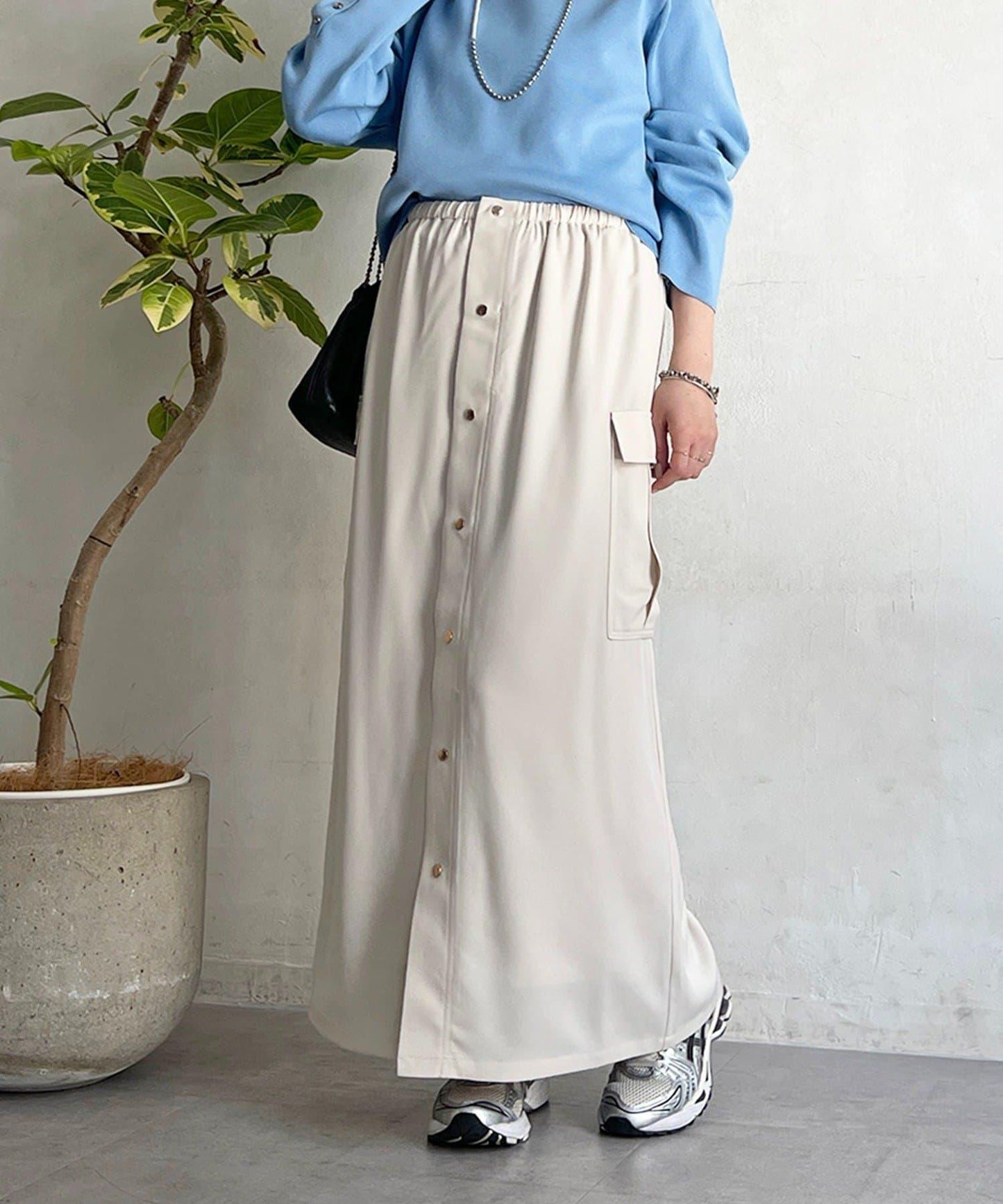 前扣窄身設計半身裙