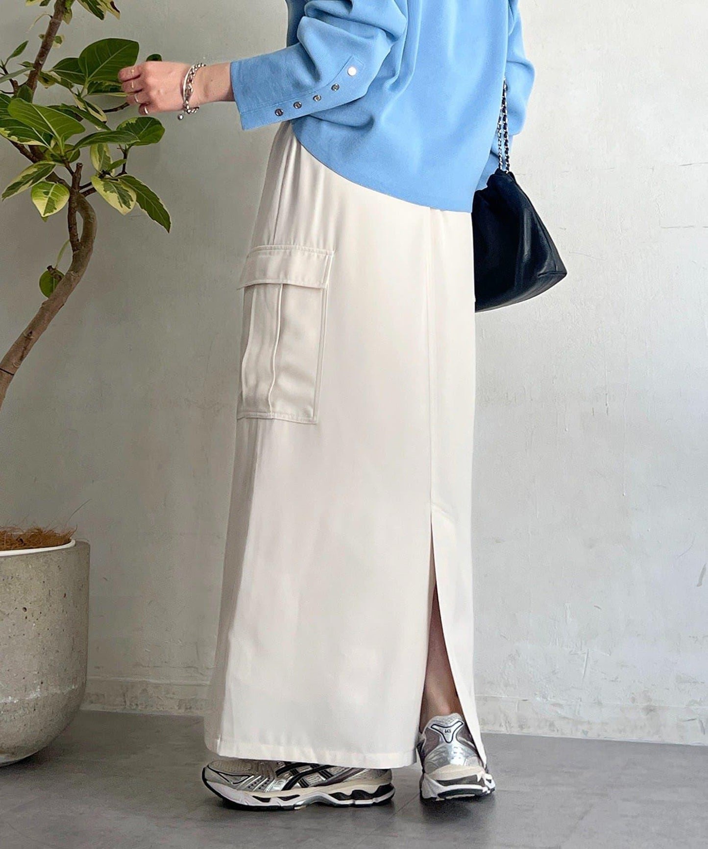 前扣窄身設計半身裙