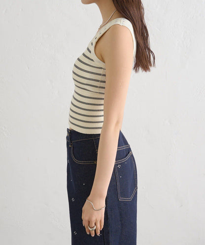 帶胸墊條紋背心