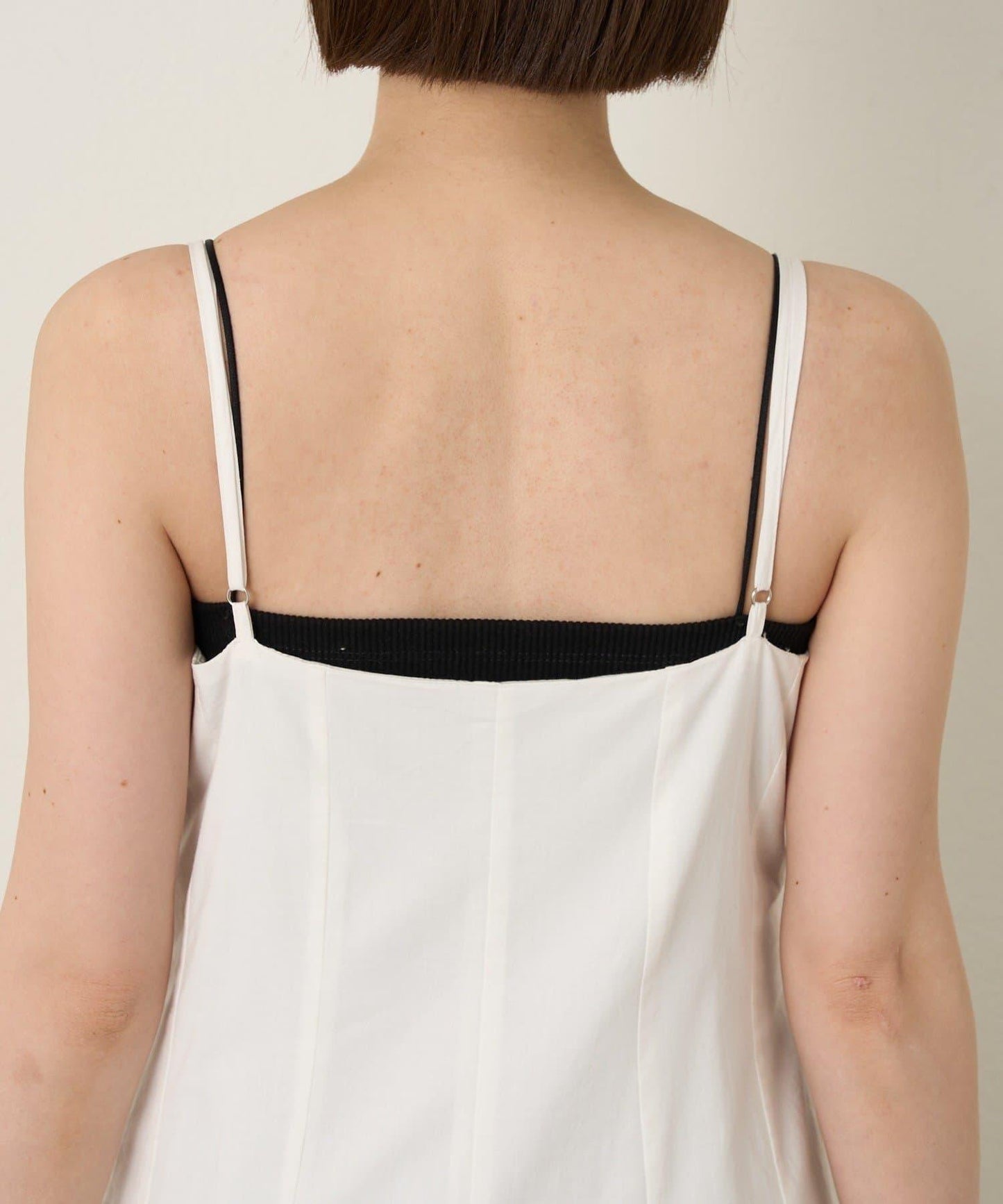 寶石裝飾吊帶連衣裙